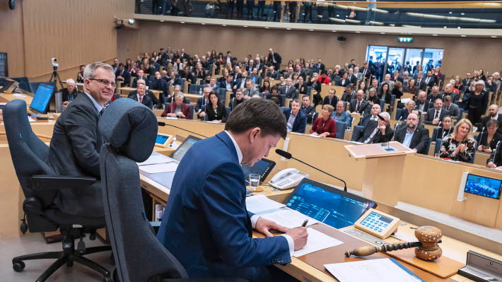 Secretary-General of the Riksdag Ingvar Mattson and Speaker Andreas Norlén sit on the Speaker's platform in the Chamber.